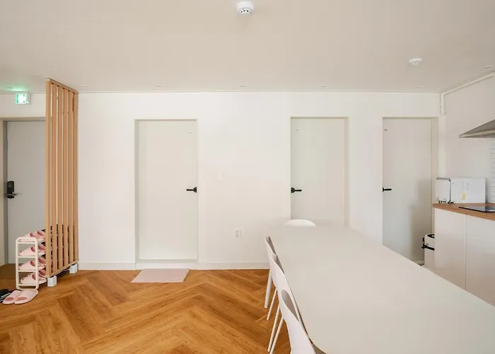 Apartment Momman 401